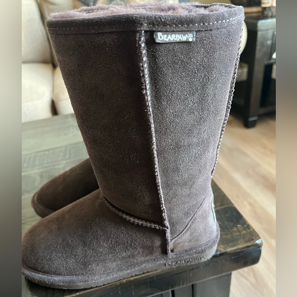 BearPaw Women's Brown Suede Boots